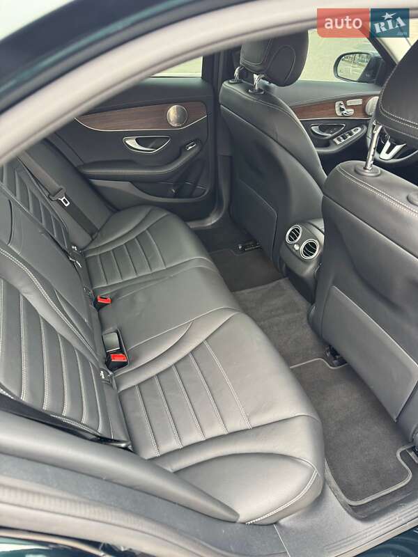Седан Mercedes-Benz C-Class 2019 в Києві фото 31 Седан Mercedes-Benz C-Class 2019 в Києві