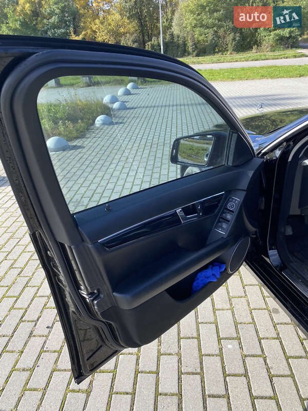 Седан Mercedes-Benz C-Class 2008 в Львове фото 7 Седан Mercedes-Benz C-Class 2008 в Львове