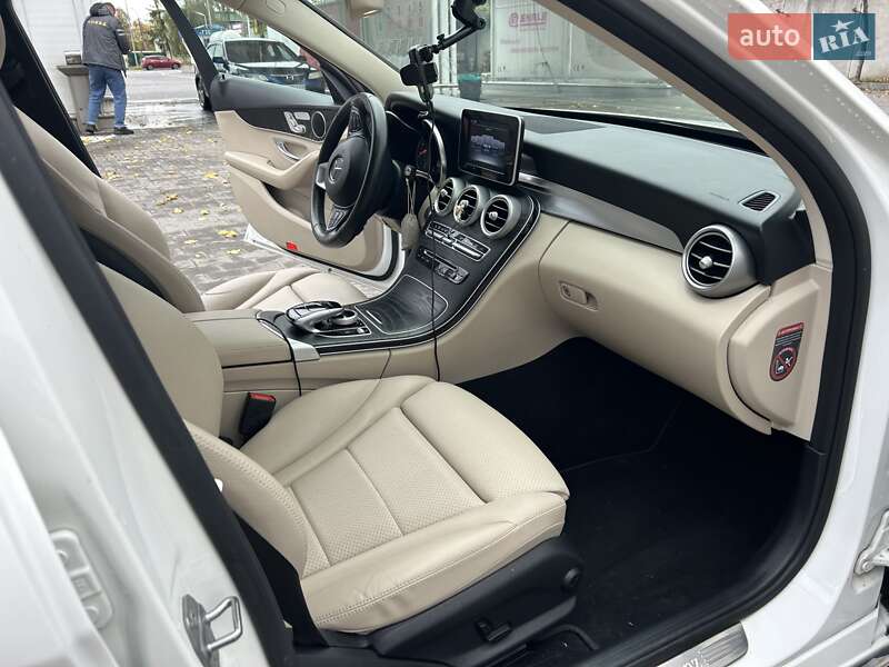 Седан Mercedes-Benz C-Class 2018 в Виннице фото 17 Седан Mercedes-Benz C-Class 2018 в Виннице
