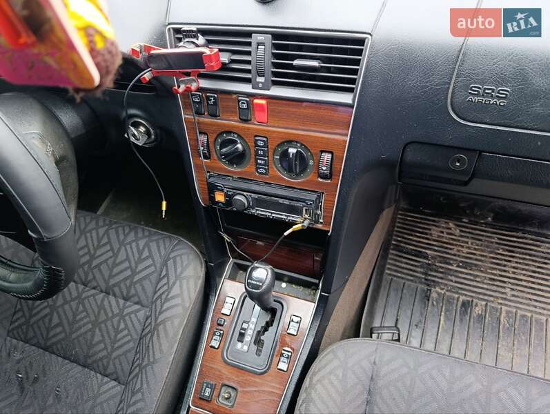 Седан Mercedes-Benz C-Class 1995 в Жмеринке фото 16 Седан Mercedes-Benz C-Class 1995 в Жмеринке