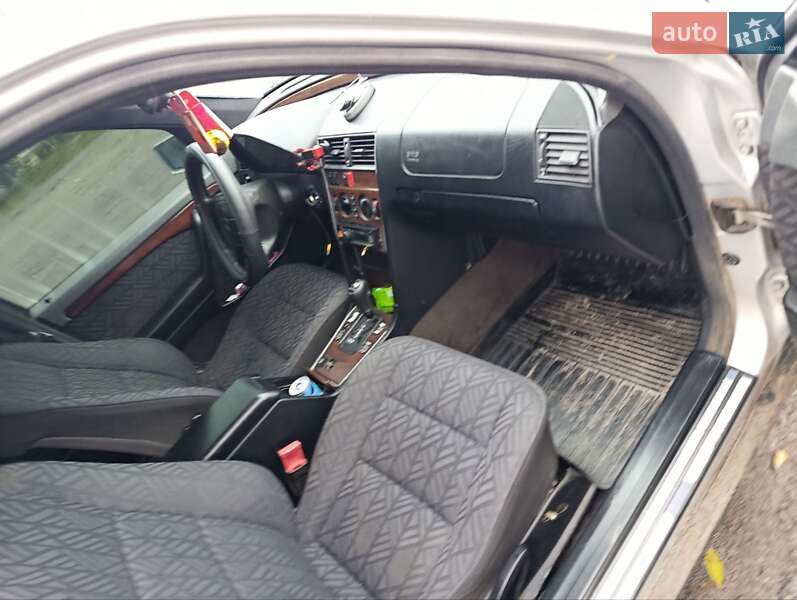 Седан Mercedes-Benz C-Class 1995 в Жмеринке фото 21 Седан Mercedes-Benz C-Class 1995 в Жмеринке