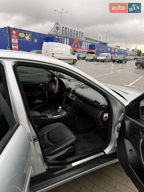 Седан Mercedes-Benz C-Class 2007 в Виннице