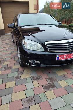 Седан Mercedes-Benz C-Class 2010 в 