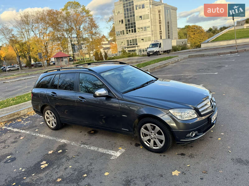 Універсал Mercedes-Benz C-Class 2008 в Львові фото 14 Універсал Mercedes-Benz C-Class 2008 в Львові
