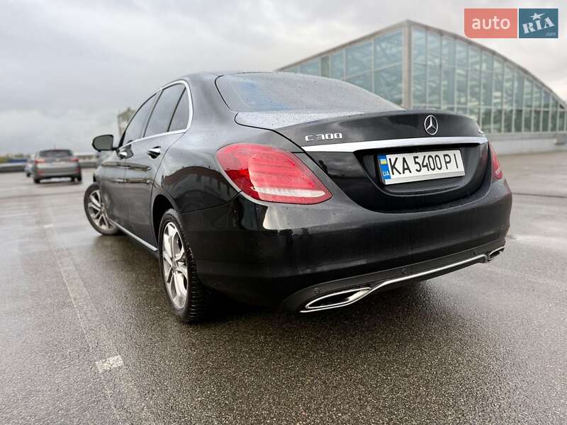 Седан Mercedes-Benz C-Class 2014 в Києві