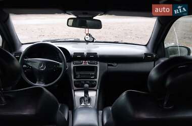 Купе Mercedes-Benz C-Class 2001 в 