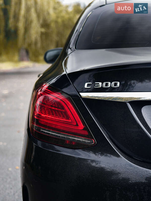 Седан Mercedes-Benz C-Class 2019 в Кривому Розі фото 21 Седан Mercedes-Benz C-Class 2019 в Кривому Розі