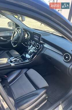 Універсал Mercedes-Benz C-Class 2015 в 