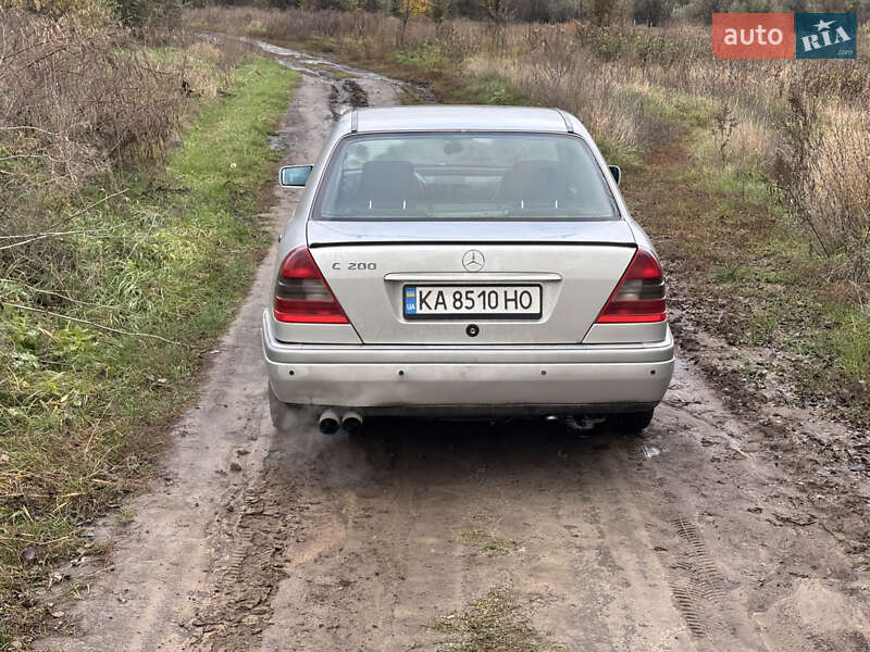 Седан Mercedes-Benz C-Class 1995 в Олександрії