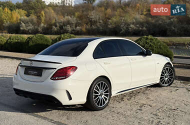 Седан Mercedes-Benz C-Class 2015 в  фото 10 Седан Mercedes-Benz C-Class 2015 в