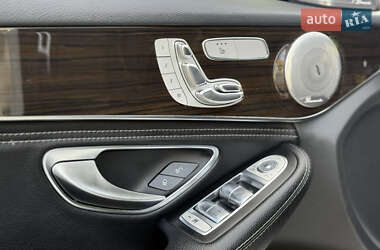 Седан Mercedes-Benz C-Class 2015 в  фото 16 Седан Mercedes-Benz C-Class 2015 в