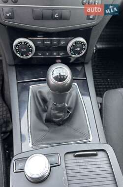 Универсал Mercedes-Benz C-Class 2011 в 