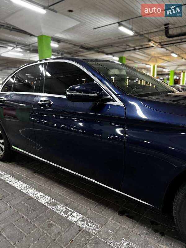Седан Mercedes-Benz C-Class 2016 в Києві фото 4 Седан Mercedes-Benz C-Class 2016 в Києві