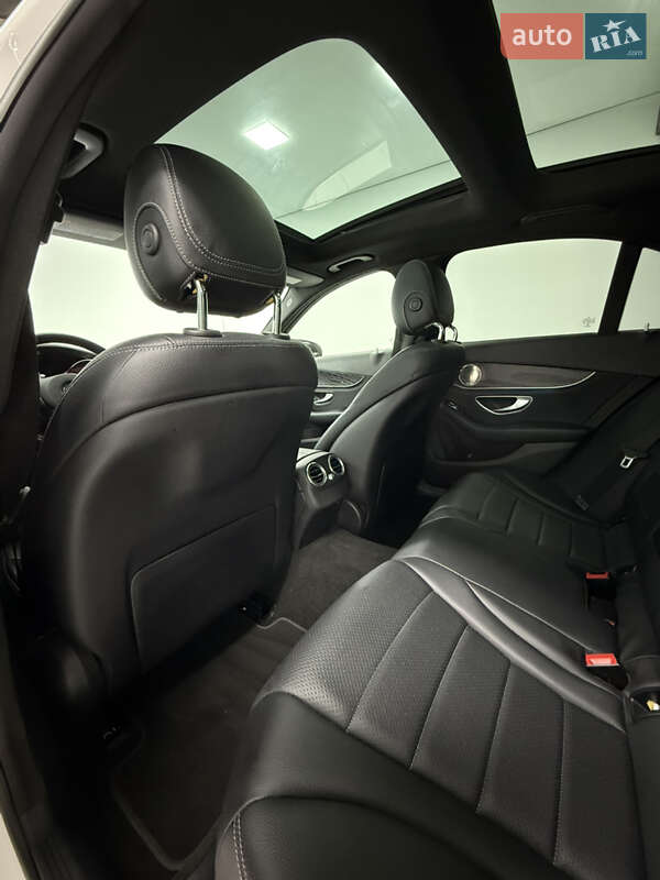 Седан Mercedes-Benz C-Class 2015 в Одессе фото 33 Седан Mercedes-Benz C-Class 2015 в Одессе