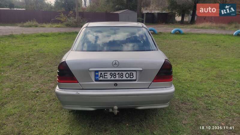 Седан Mercedes-Benz C-Class 1999 в Кривом Роге фото 2 Седан Mercedes-Benz C-Class 1999 в Кривом Роге
