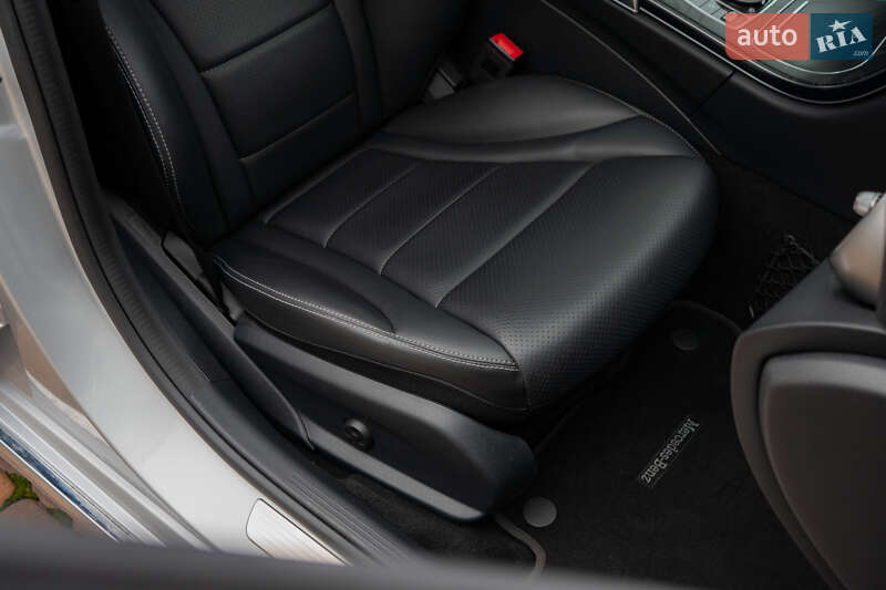Седан Mercedes-Benz C-Class 2019 в Києві фото 61 Седан Mercedes-Benz C-Class 2019 в Києві