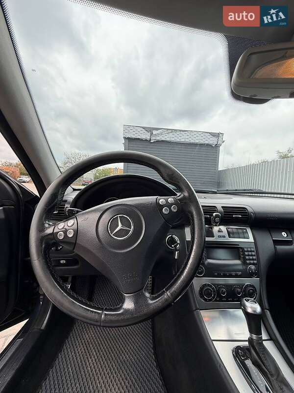 Универсал Mercedes-Benz C-Class 2004 в Черкассах