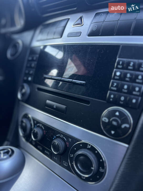 Седан Mercedes-Benz C-Class 2006 в Виннице