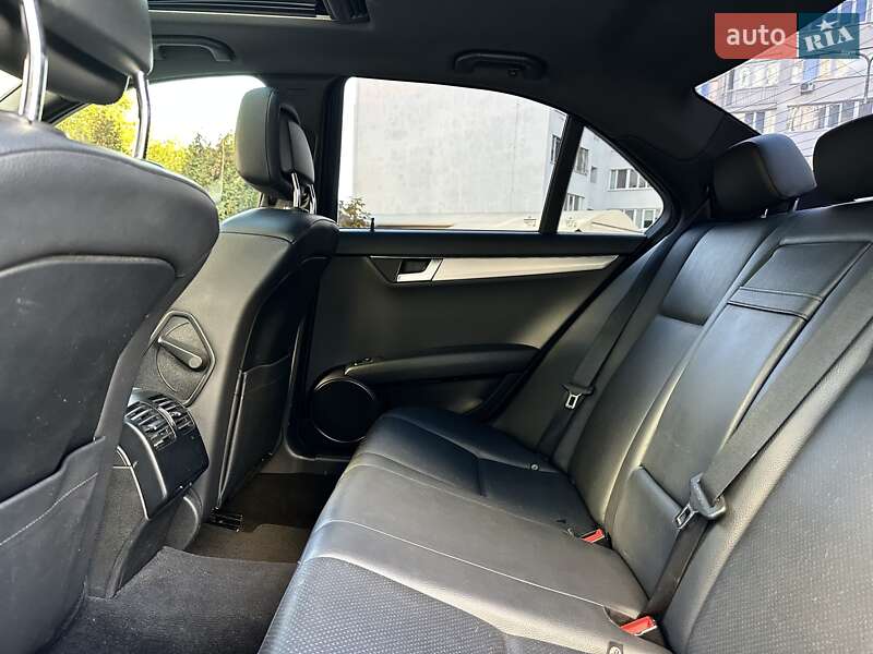 Седан Mercedes-Benz C-Class 2012 в Одесі