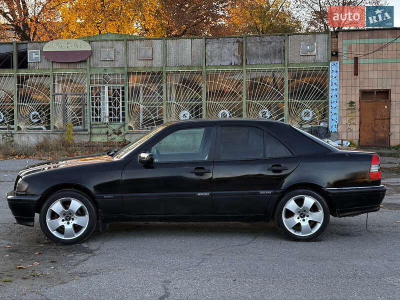 Седан Mercedes-Benz C-Class 1995 в Казатине фото 7 Седан Mercedes-Benz C-Class 1995 в Казатине