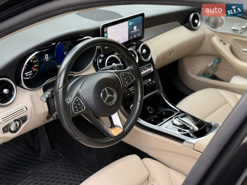 Седан Mercedes-Benz C-Class 2016 в Киеве фото 17 Седан Mercedes-Benz C-Class 2016 в Киеве