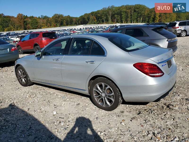 Седан Mercedes-Benz C-Class 2015 в Львове