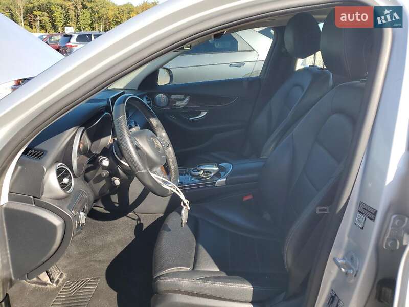 Седан Mercedes-Benz C-Class 2015 в Львове