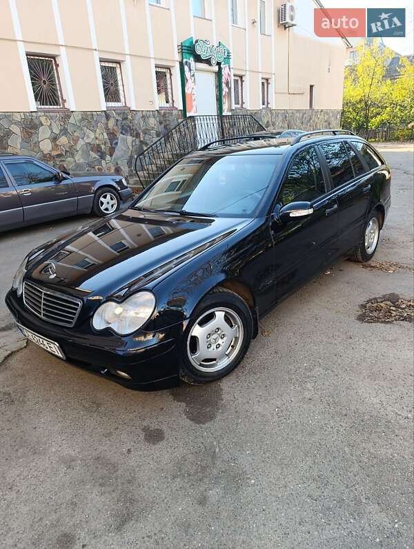 Mercedes-Benz C-Class 2002