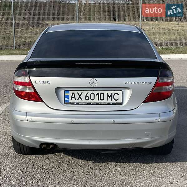 Купе Mercedes-Benz C-Class 2004 в Новій Водолагі фото 4 Купе Mercedes-Benz C-Class 2004 в Новій Водолагі
