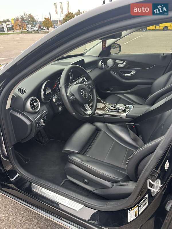 Седан Mercedes-Benz C-Class 2016 в Києві фото 13 Седан Mercedes-Benz C-Class 2016 в Києві
