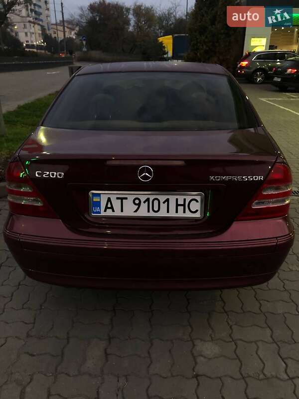 Седан Mercedes-Benz C-Class 2000 в Ивано-Франковске фото 8 Седан Mercedes-Benz C-Class 2000 в Ивано-Франковске