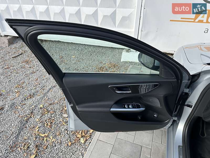 Универсал Mercedes-Benz C-Class 2023 в Киеве фото 17 Универсал Mercedes-Benz C-Class 2023 в Киеве