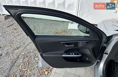 Универсал Mercedes-Benz C-Class 2023 в 