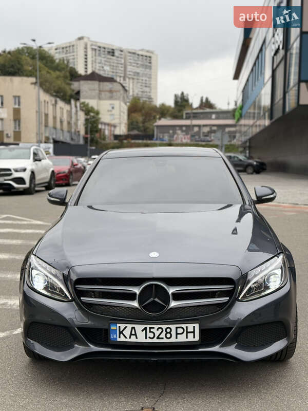 Седан Mercedes-Benz C-Class 2015 в Киеве фото 10 Седан Mercedes-Benz C-Class 2015 в Киеве