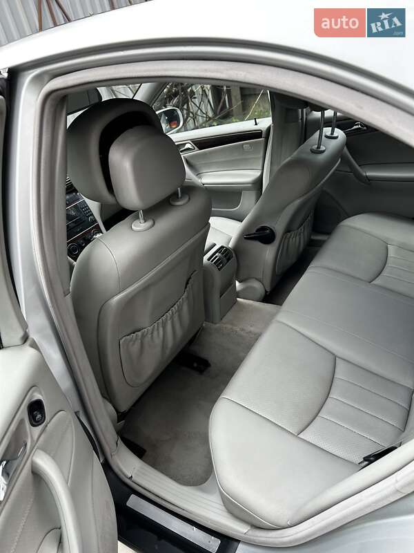 Седан Mercedes-Benz C-Class 2007 в Киеве фото 6 Седан Mercedes-Benz C-Class 2007 в Киеве