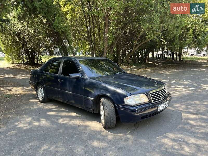 Седан Mercedes-Benz C-Class 1994 в Кам'янському фото 6 Седан Mercedes-Benz C-Class 1994 в Кам'янському