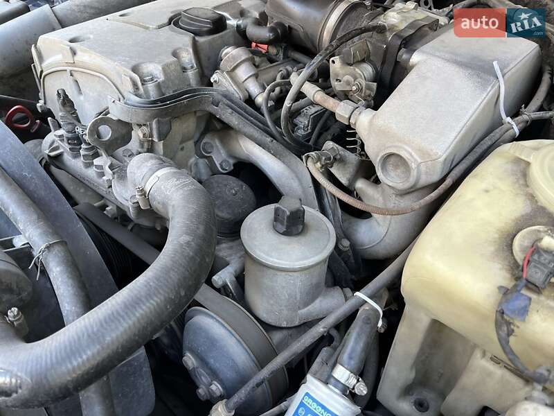 Седан Mercedes-Benz C-Class 1994 в Кам'янському фото 12 Седан Mercedes-Benz C-Class 1994 в Кам'янському