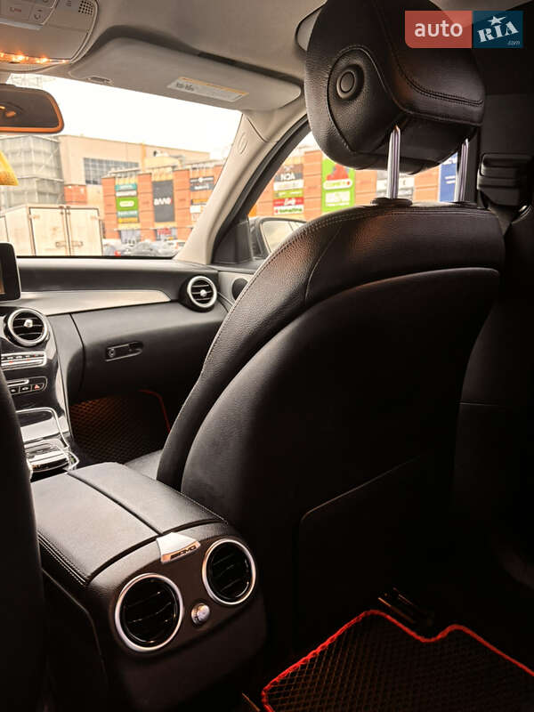 Седан Mercedes-Benz C-Class 2015 в Львове фото 26 Седан Mercedes-Benz C-Class 2015 в Львове