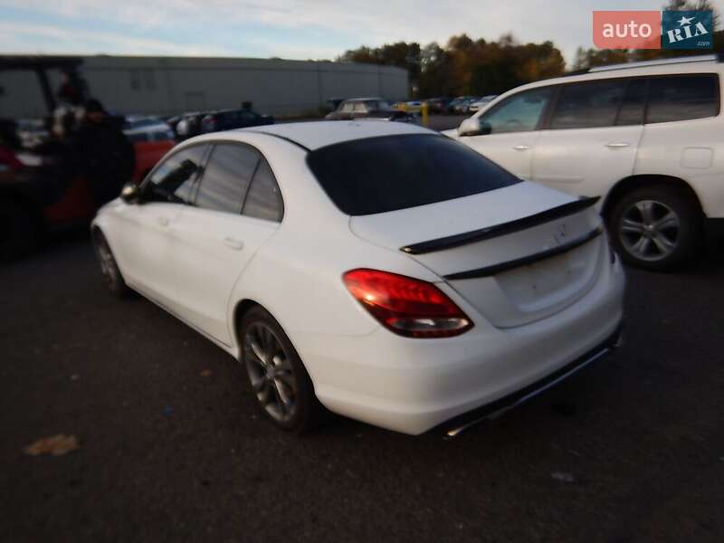 Седан Mercedes-Benz C-Class 2015 в Луцьку