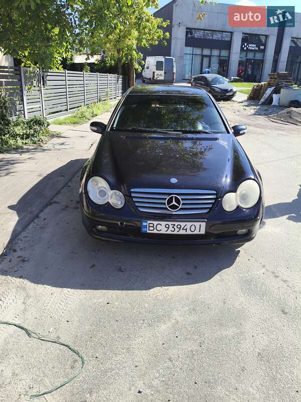Mercedes-Benz C-Class 2003