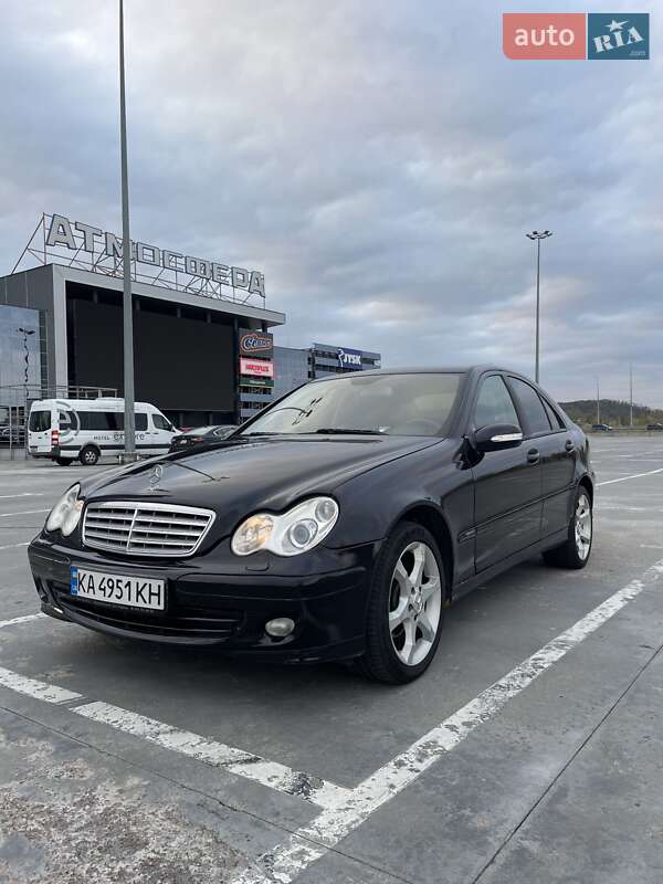 Седан Mercedes-Benz C-Class 2006 в Києві фото 9 Седан Mercedes-Benz C-Class 2006 в Києві
