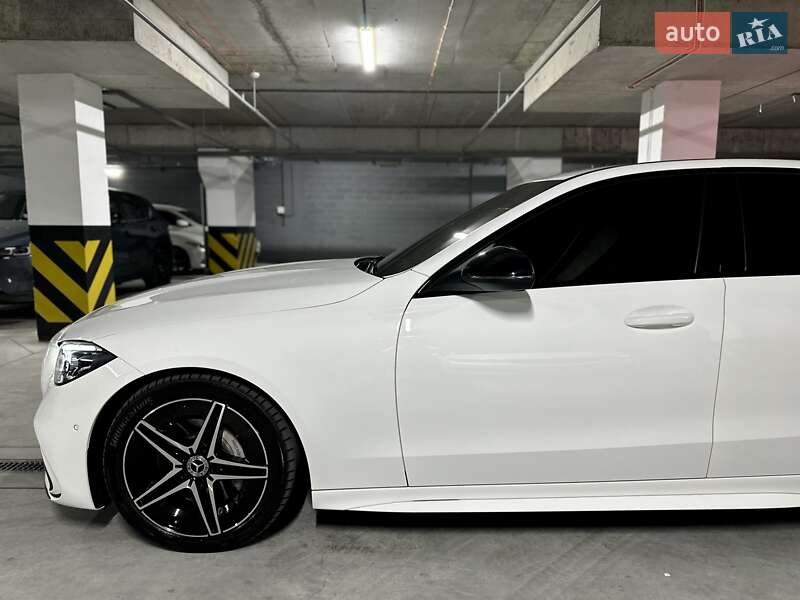 Седан Mercedes-Benz C-Class 2022 в Днепре