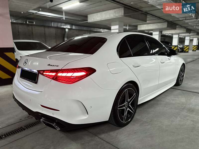Седан Mercedes-Benz C-Class 2022 в Днепре