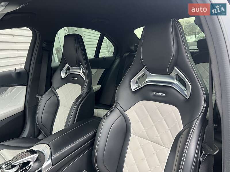 Седан Mercedes-Benz C-Class 2015 в Киеве