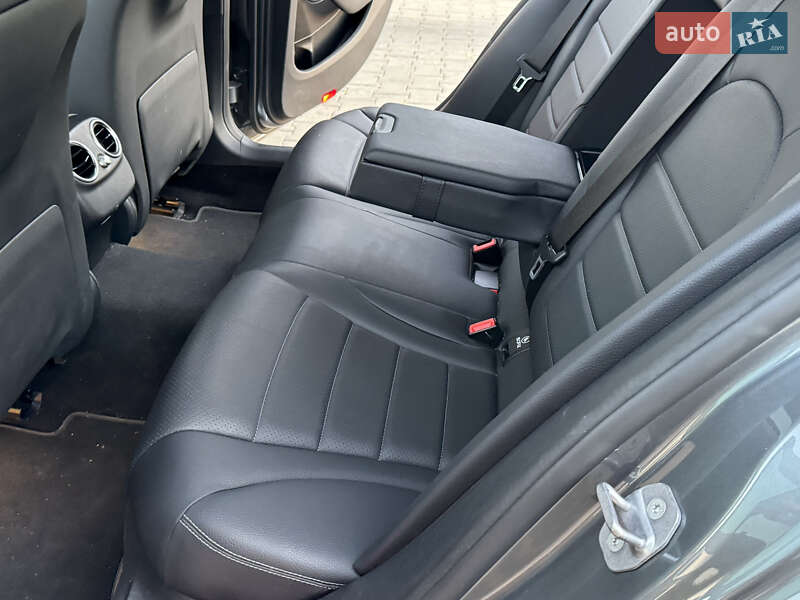 Седан Mercedes-Benz C-Class 2017 в Одесі
