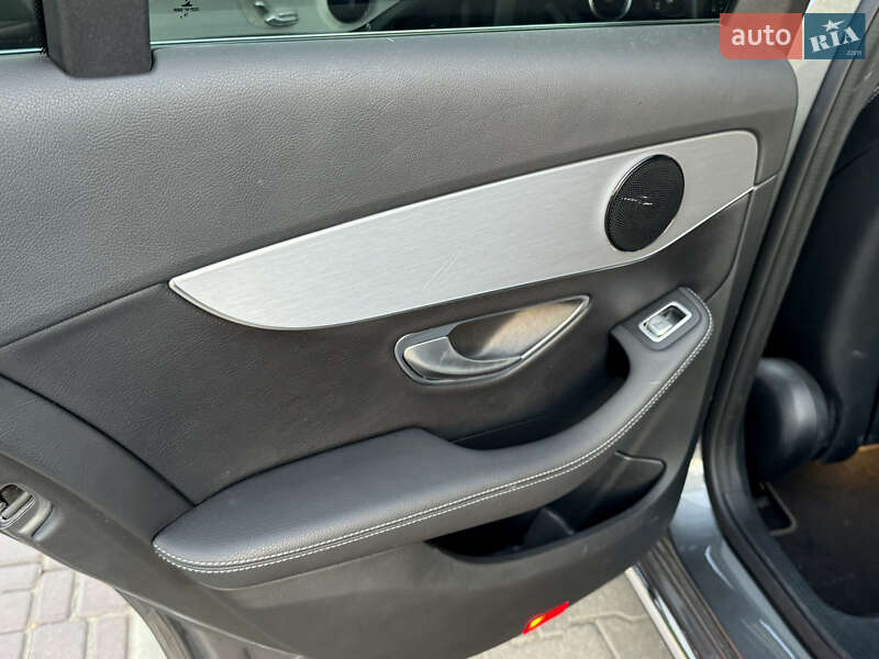 Седан Mercedes-Benz C-Class 2017 в Одесі