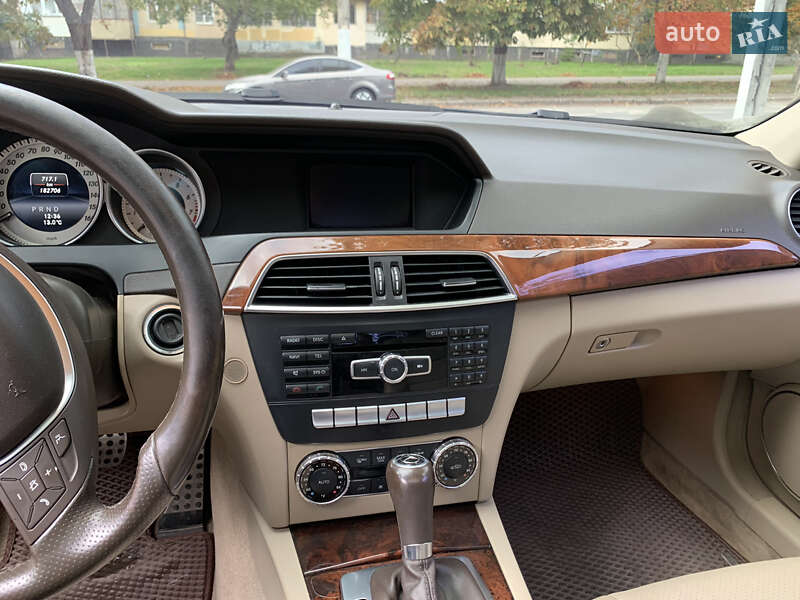 Седан Mercedes-Benz C-Class 2013 в Одесі фото 10 Седан Mercedes-Benz C-Class 2013 в Одесі