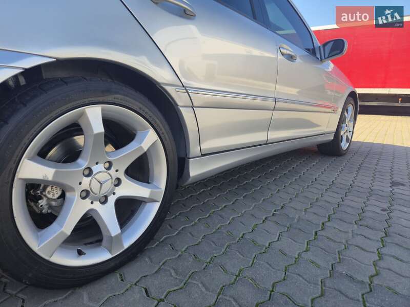 Седан Mercedes-Benz C-Class 2000 в Чорноморську