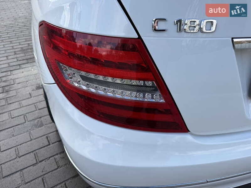 Седан Mercedes-Benz C-Class 2011 в Калинівці