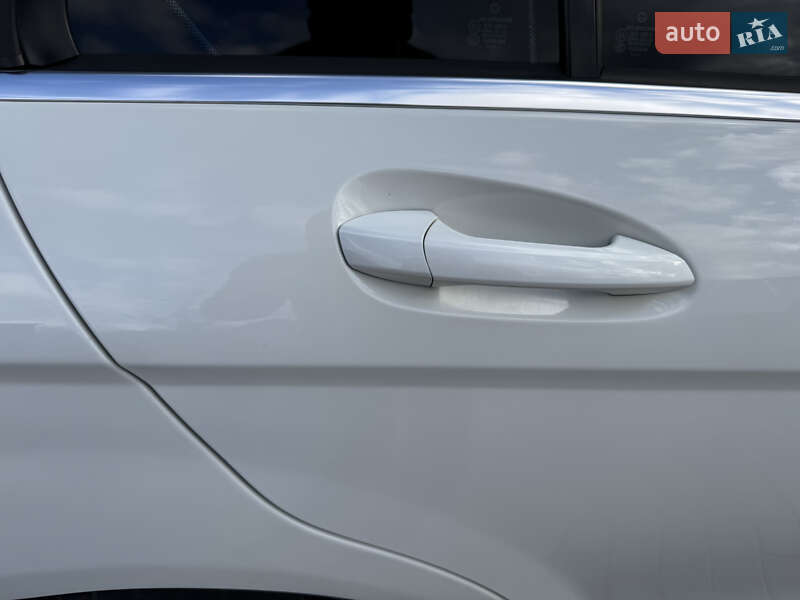 Седан Mercedes-Benz C-Class 2011 в Калинівці